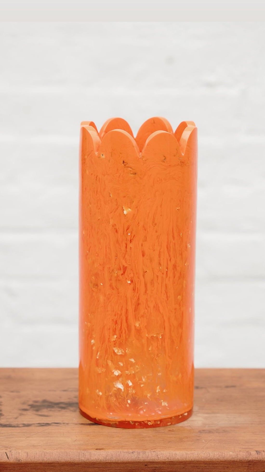 Large Resin Scallop Vase - Orange